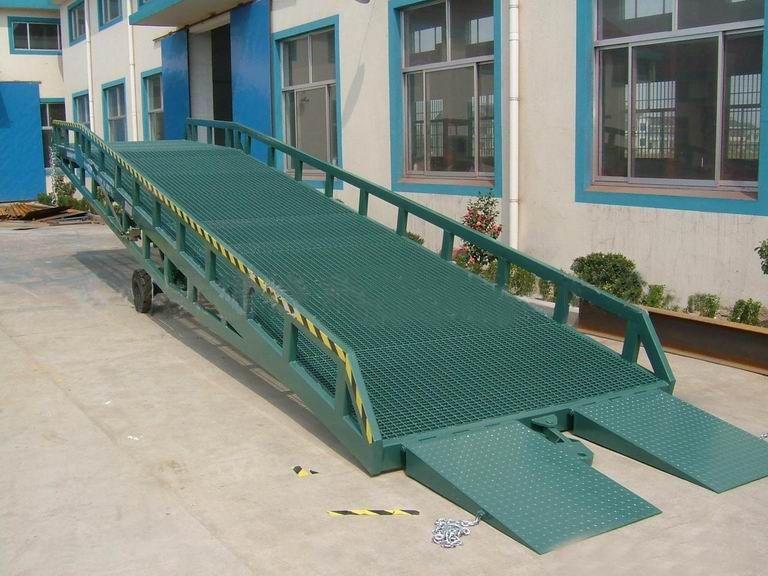 滁州登车桥厂家